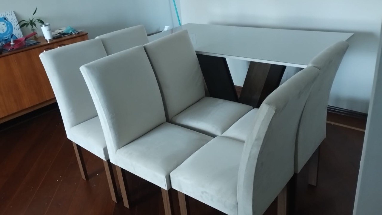 Mesa de jantar montada